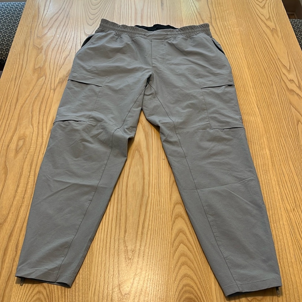 Lululemon jogger sweatpants